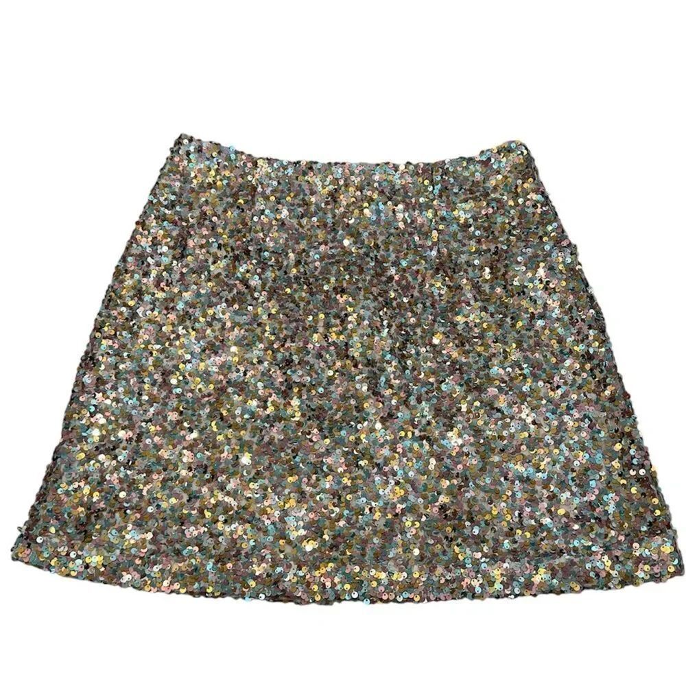 On 34th size 4 multi colored sequin mini skirt fully lined zipper like new